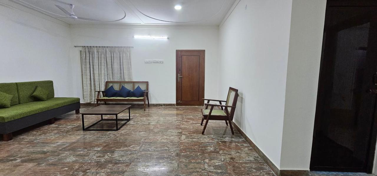 צ'נאי Homestay - Ac 3 Bhk Near Alrport מראה חיצוני תמונה