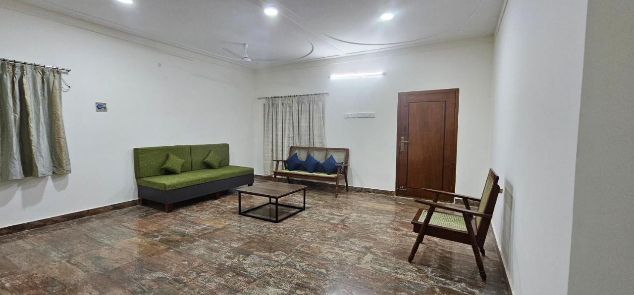 צ'נאי Homestay - Ac 3 Bhk Near Alrport מראה חיצוני תמונה
